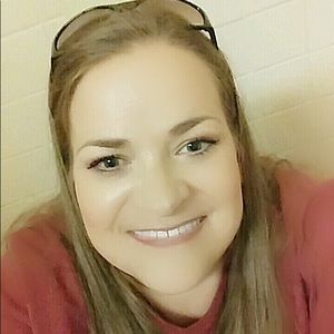 Meet your Posher, Libby